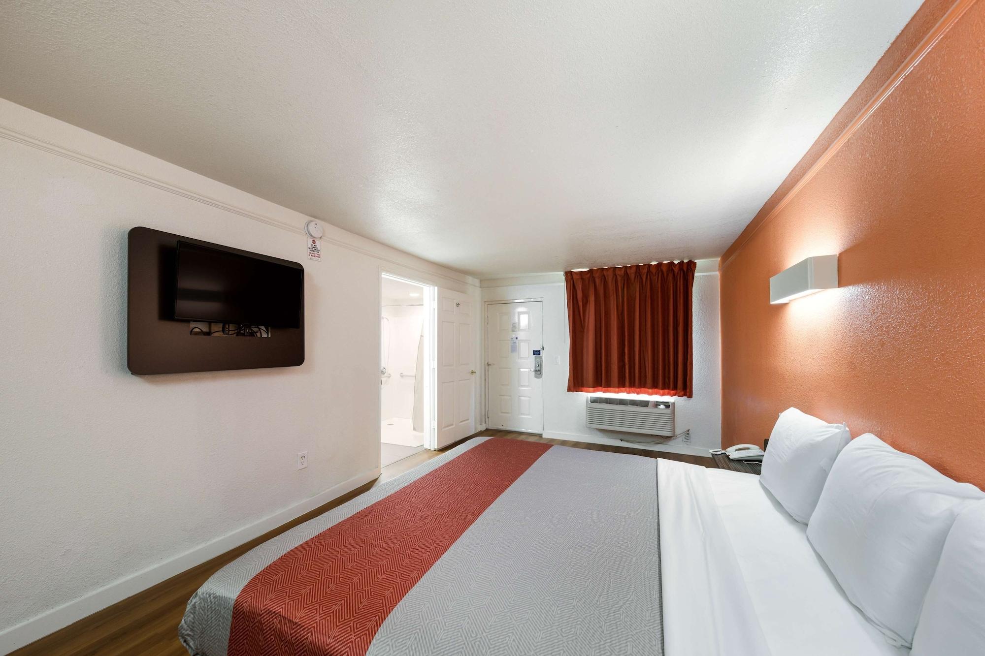 Motel 6-Dallas, Tx - Farmers Branch Extérieur photo