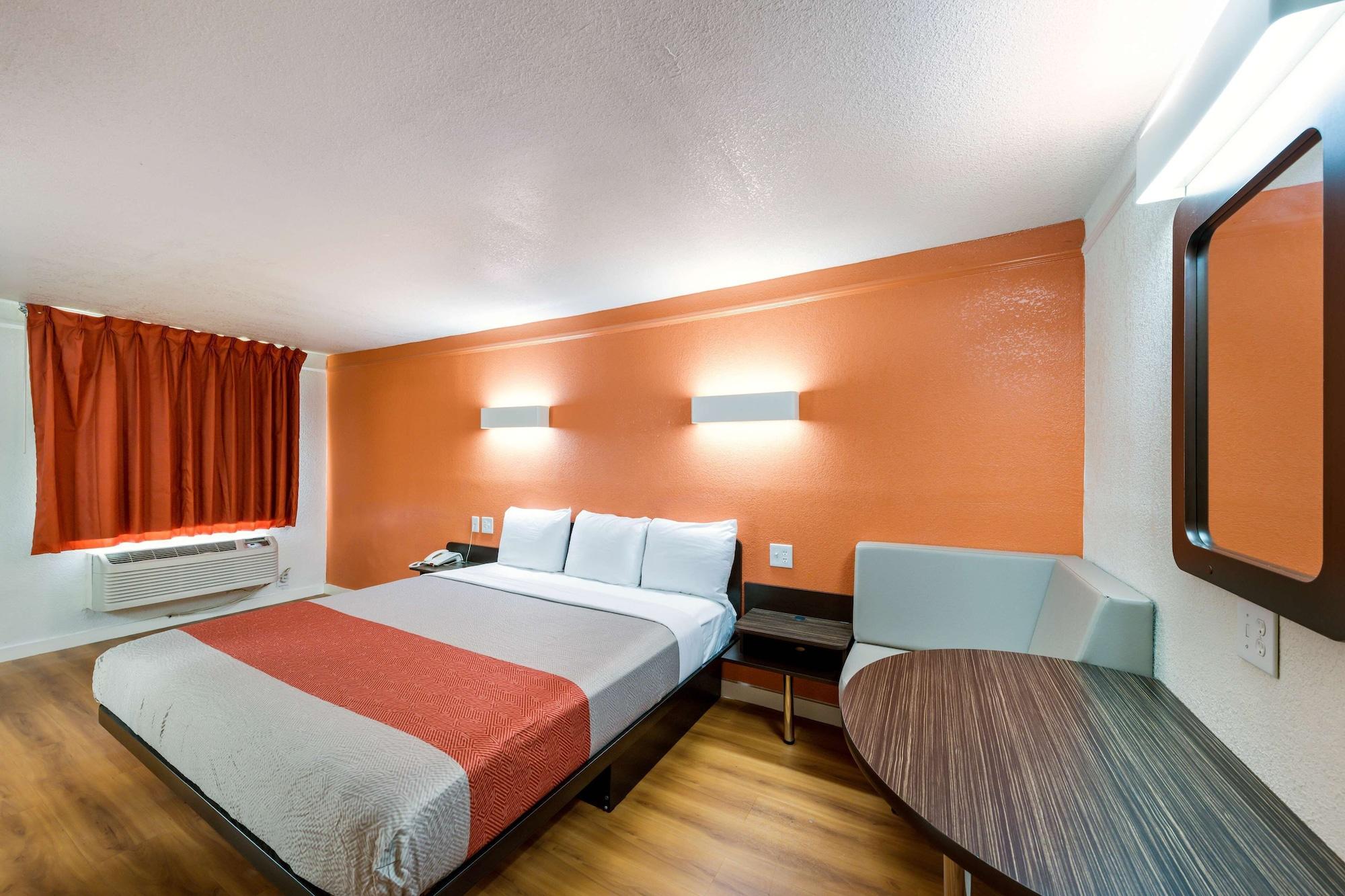 Motel 6-Dallas, Tx - Farmers Branch Extérieur photo