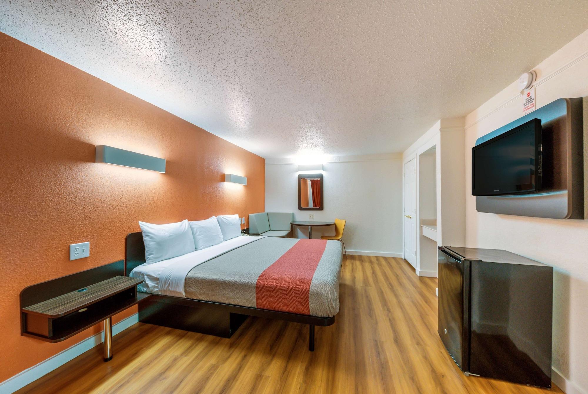 Motel 6-Dallas, Tx - Farmers Branch Extérieur photo