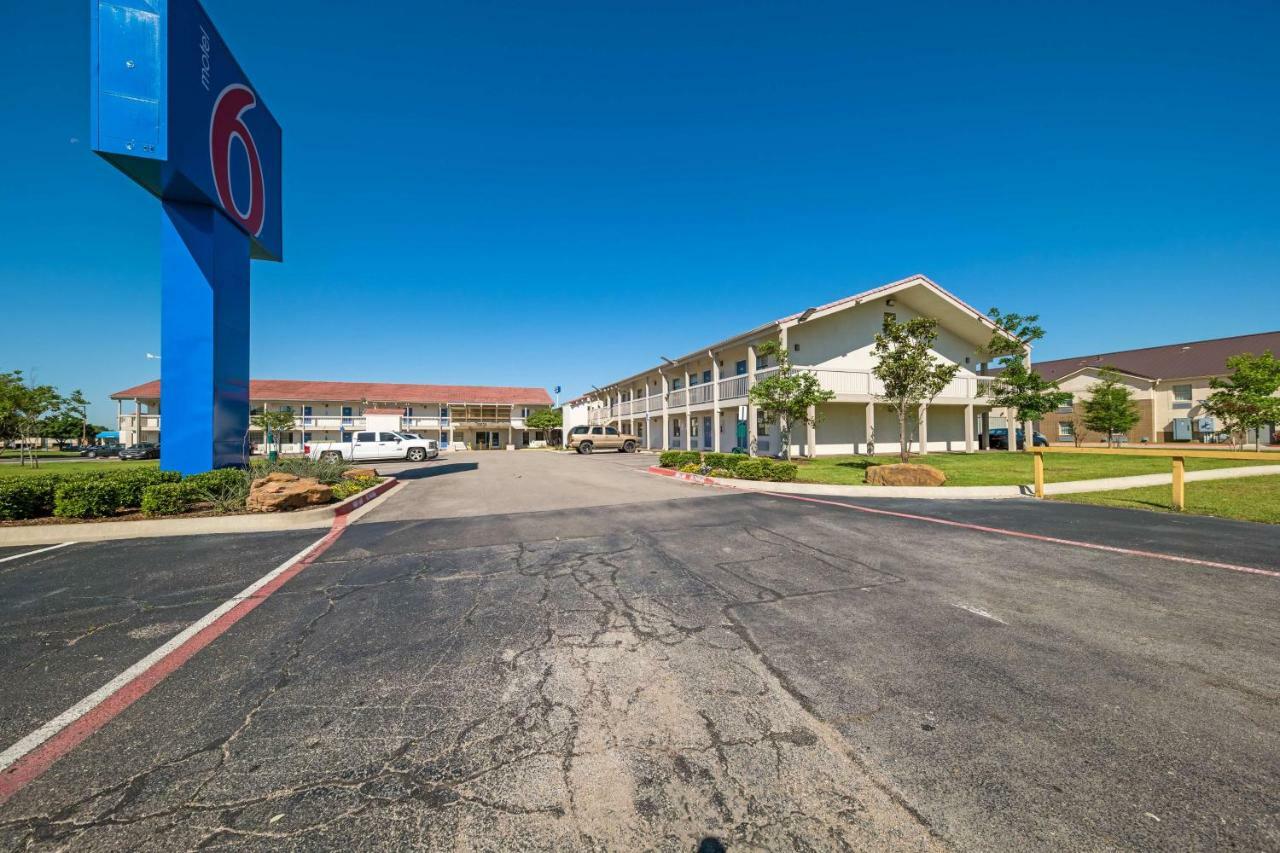 Motel 6-Dallas, Tx - Farmers Branch Extérieur photo